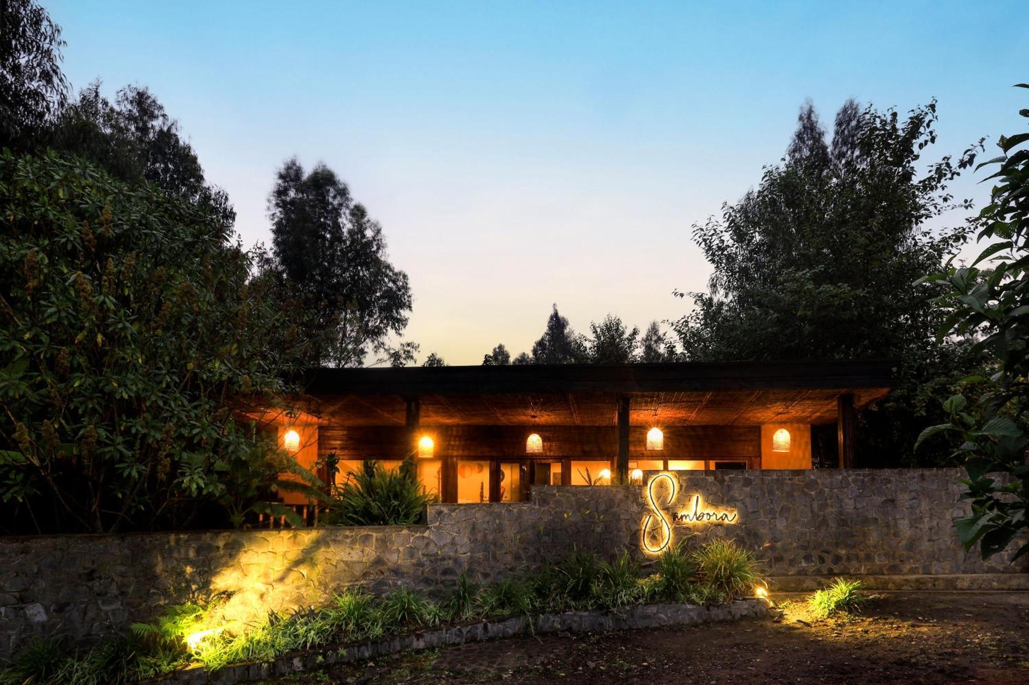 Sambora Kinigi Villa Eksteriør billede